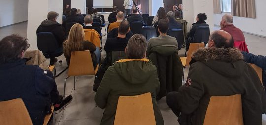 Imagen Reunión para hablar sobre el polígono industrial